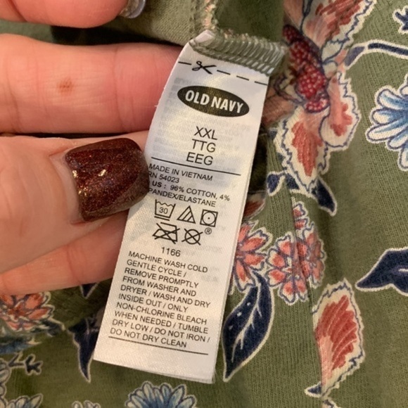 FREE w/any purchase old navy cotton stretch leggings - Picture 5 of 7